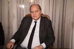 Νίκος Διαλυνάς: Η νευροεπιστήμη σε ρόλο CSI